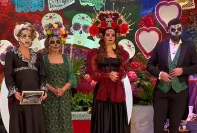 La ofrenda de Hoy a la reina Isabel II. La ofrenda de Hoy a la reina Isabel II.
