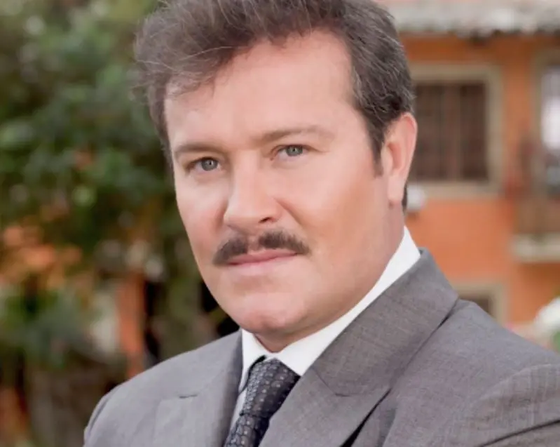 Arturo Peniche | Enrique Mendoza Prieto