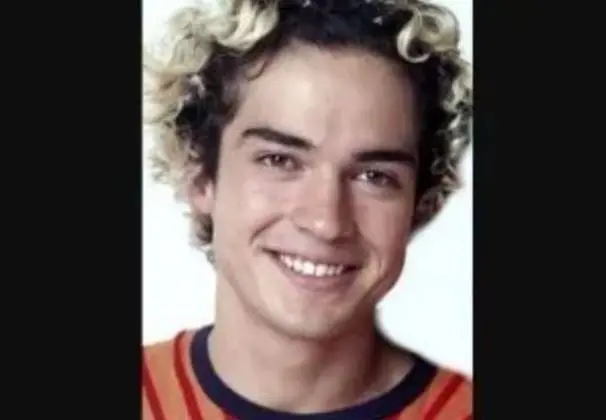 Alfonso Herrera | Francisco