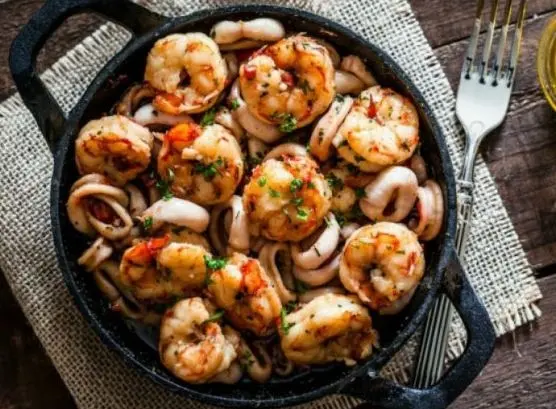 Los degustadores no soportaron el estilo del mojo de ajo, que suele acompañar diversas carnes, como el pescado y los mariscos.