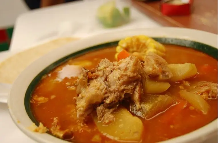 Este guisado a base de carne de res y vegetales también se incluyó en la lista.