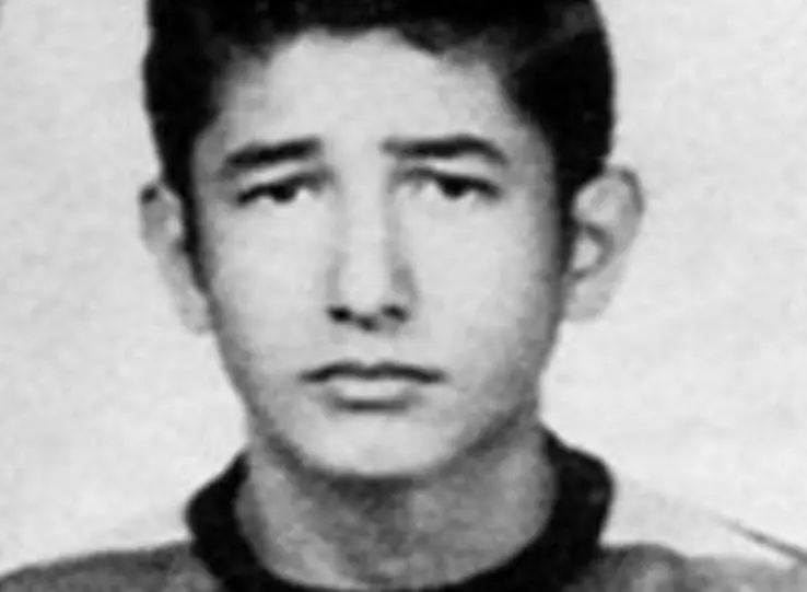 A mediados de los a&ntilde;os 70, se afili&oacute; al Partido Revolucionario Institucional (PRI) para colaborar en la campa&ntilde;a de Carlos Pellicer al Senado en representaci&oacute;n de Tabasco.