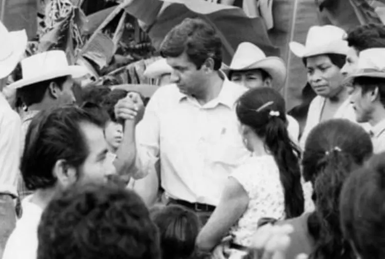 En esta etapa trabaj&oacute; como director de Estudios Sectoriales de la Secretar&iacute;a de Promoci&oacute;n del estado de Tabasco, estuvo al frente del Centro Coordinador Indigenista Chontal de Nacajucacomo y fue delegado estatal del Instituto Nacional Indigenista.