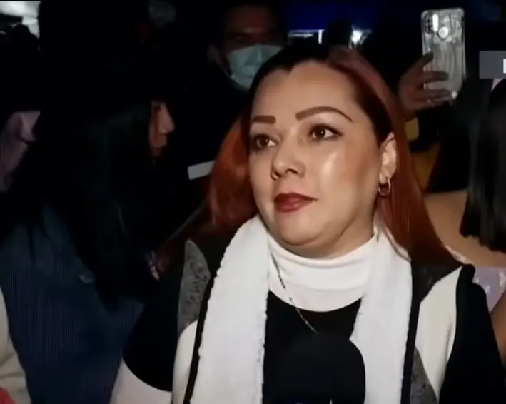 Mi hija cumplió XV años y fue su regalo, no hubo fiesta por venir", Mi hija cumplió XV años y fue su regalo, no hubo fiesta por venir",