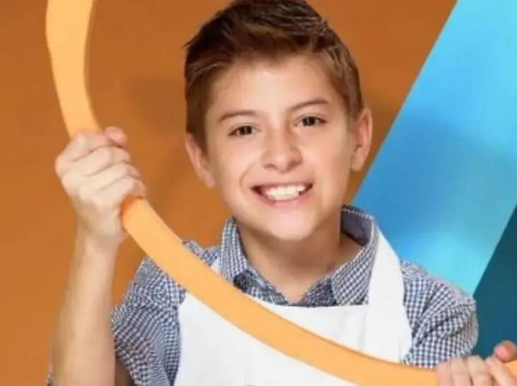 Fue el segundo ganador de la edici&oacute;n Junior; trabaja como host digital en TV Azteca.