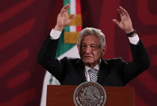 Legisladores de Perú propusieron nombrar persona non grata a AMLO. 