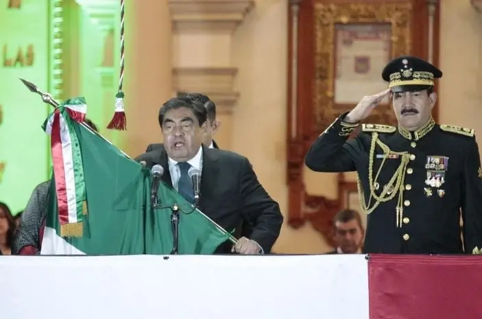 3. “He tratado de buscar al director de Profeco nacional, no me contesta el chocante, a pesar de que lo conozco hace años, fuimos diputados en el 2000, pero es un chocante...¡me vale!”