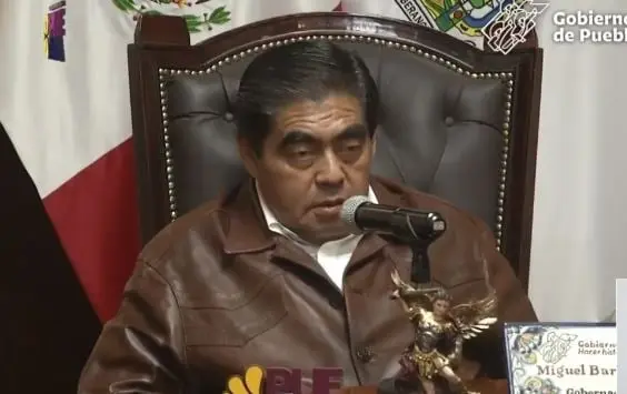 Durante una conferencia de prensa, Barbosa Huerta habló acerca de que intenta evitar que los comerciantes se aprovechen de la contingencia sanitaria por Covid-19. precios.