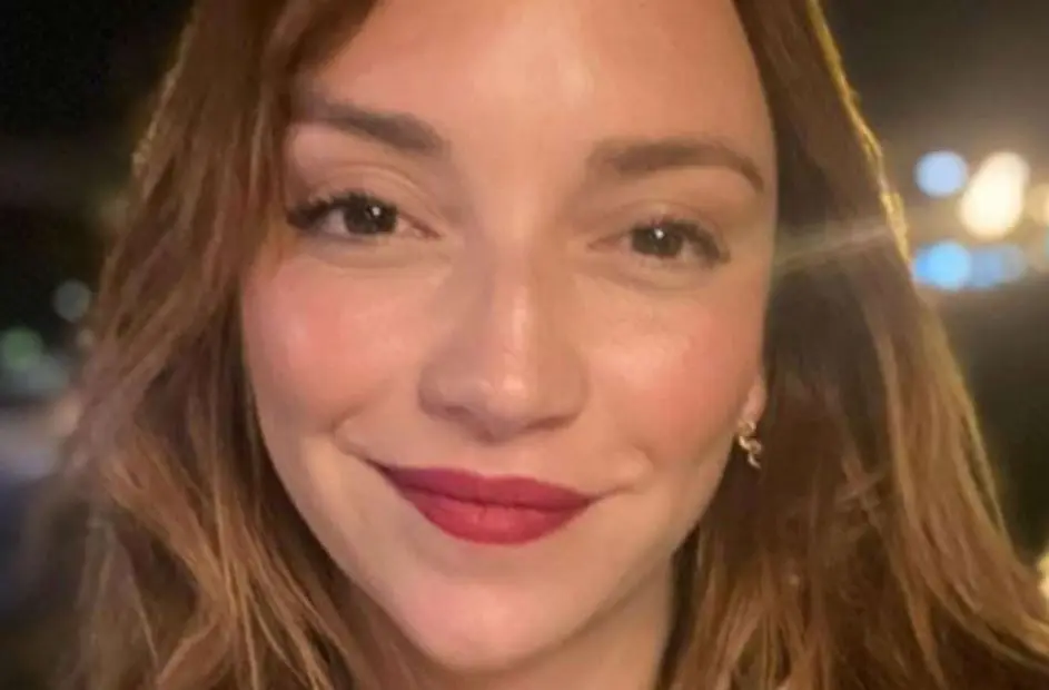 Regina Bland&oacute;n | 2022