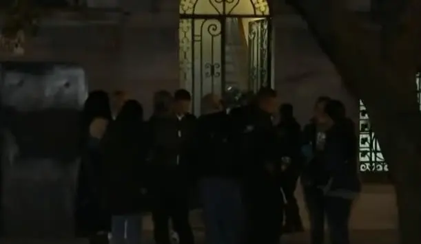 Encuentran tres cuerpos en la Roma Norte Encuentran tres cuerpos en la Roma Norte