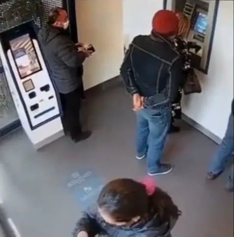 &iexcl;Cuidado! Esta es la nueva modalidad de robo en cajeros autom&aacute;ticos