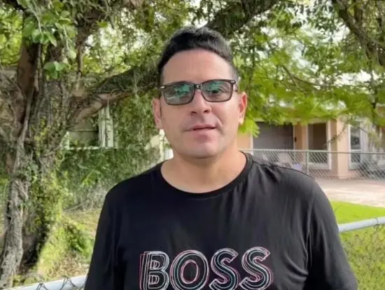 Era el hermano de Said y esposo de Latiffa.