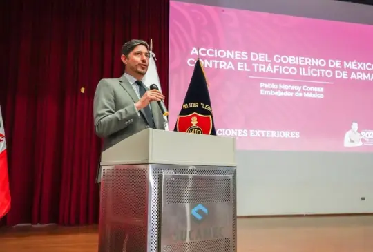 El gobierno de Perú expulsó a Pablo Monroy Conesa, embajador mexicano y lo declaró persona non grata. AMLO afirmó: no vamos a expulsar a nadie. El gobierno de Perú expulsó a Pablo Monroy Conesa, embajador mexicano y lo declaró persona non grata. AMLO afirmó: no vamos a expulsar a nadie.