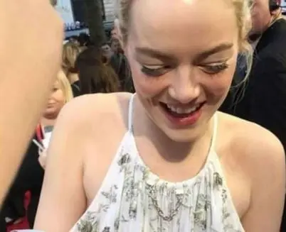  Era la hija mayor de Cal, quien inicia una relación con Jacob.