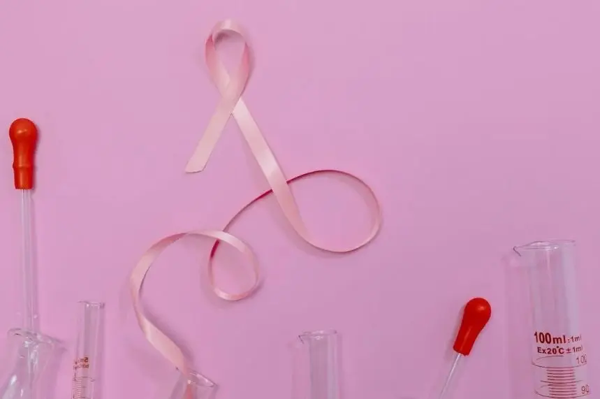 Se reportaron 90 mil 124 decesos.  