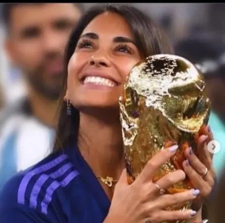 La FIFA podr&iacute;a demandar a esposa de Messi por esta raz&oacute;n