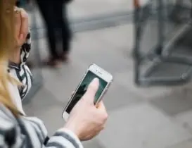 Tras sufrir el robo de su celular, la joven descubri&oacute; que se encontraba en una tienda de celulares robados Cr&eacute;ditos: Especial 