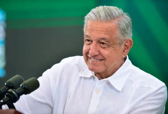 El presidente de México advirtió que aunque no consiga la mayoría calificada,  impulsará cambios a las leyes secundarias para poder reducir el presupuesto del INE