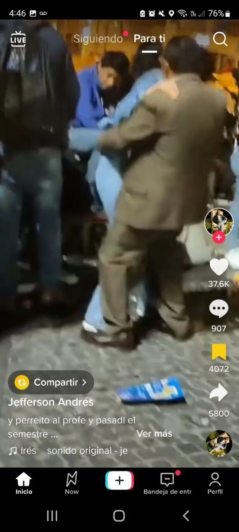 Captan a supuesto profesor perreando - Tomada de video