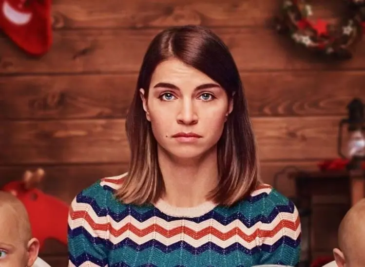 Cansada de los constantes comentarios sobre su vida amorosa, Johanne se apresura a encontrar un novio para llevarlo a casa en Navidad.