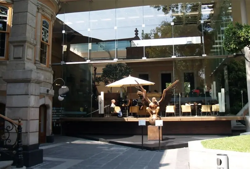 La jefa de gobierno de la CDMX, Claudia Sheinbaum, lament&oacute; el acto de discriminaci&oacute;n en Casa Lamm. 