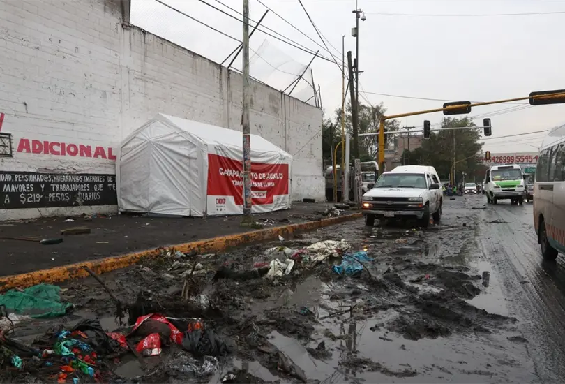 Tirar basura en Ecatepec ya se castiga con arresto o multa; van 30 detenidos Tirar basura en Ecatepec ya se castiga con arresto o multa; van 30 detenidos
