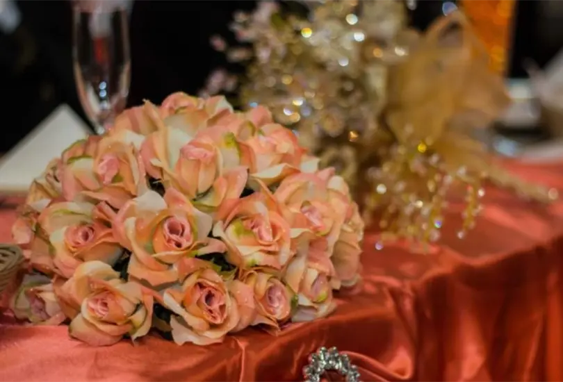 Mujer pidi&oacute; vestido prestado para los XV a&ntilde;os de su hija por Facebook. 