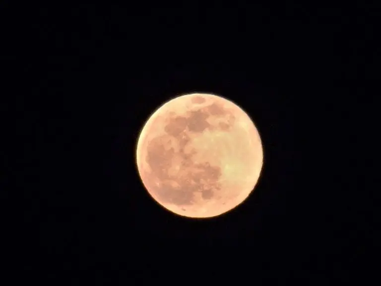La Luna de Gusano se verá un 30 por ciento más grande. FOTO: Flickr