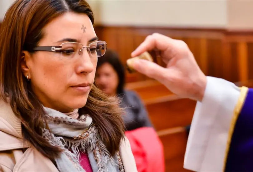 La iglesia cat&oacute;lica cre&oacute; este ritual basado en la costumbre jud&iacute;a. (Foto. Especial)