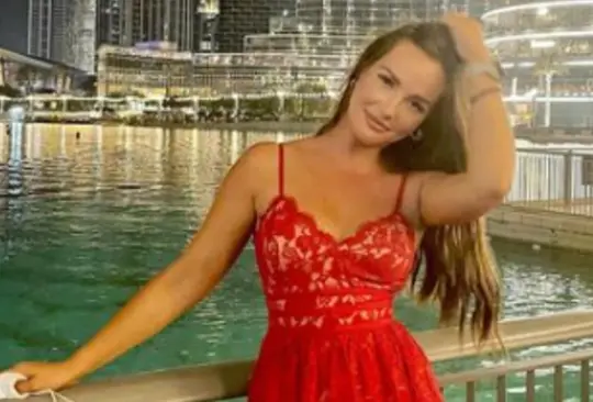 Anastasiia Lenna, Miss Ucrania 2015, aclara que no se unió al ejército de su país Anastasiia Lenna, Miss Ucrania 2015, aclara que no se unió al ejército de su país
