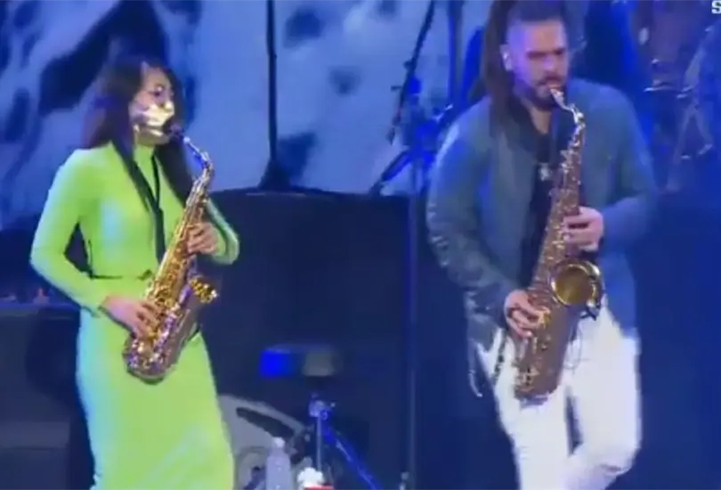 Mar&iacute;a Elena R&iacute;os asegur&oacute; que tocar el saxof&oacute;n es su forma de exigir justicia. 