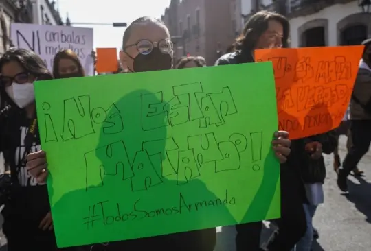 Protesta contra los asesinatos de periodistas en México. Protesta contra los asesinatos de periodistas en México.