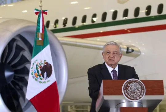 AMLO reveló que avión presidencial será puesto en renta. 