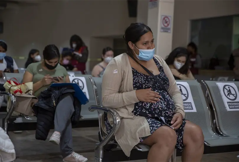 Presentan Modelo de Atenci&oacute;n Materna