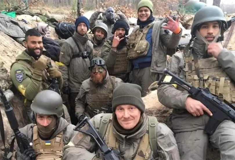 Soldados pertencientes a la Legi&oacute;n Extranjera de Ucrania.