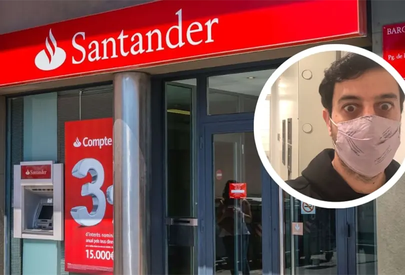 Cliente se queda encerrado en el banco