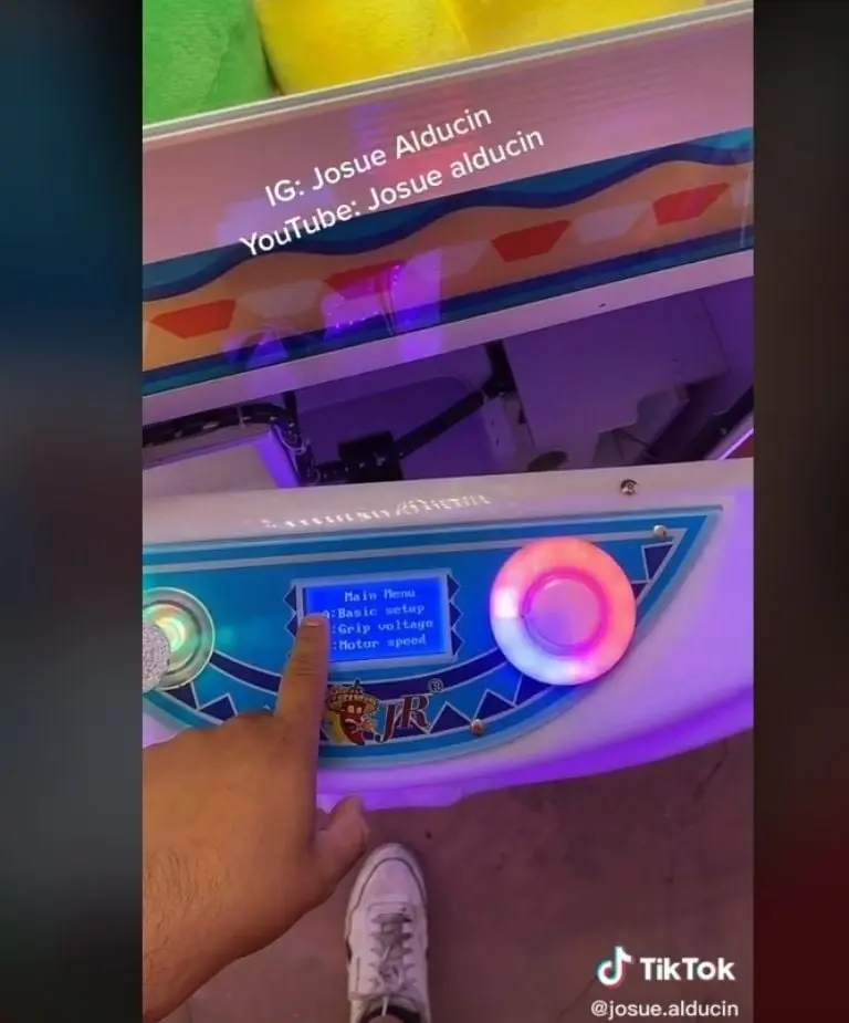 Truco de las máquinas de peluche (TikTok)