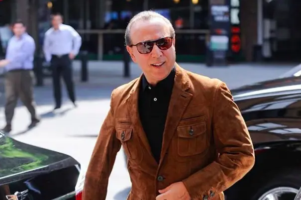 La actriz también tuvo una breve relación con el actual esposo de Thalía. Ocurrió cuando él había terminado su relación con Mariah Carey.