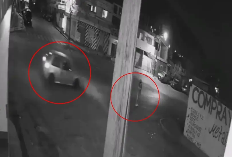 Captan en NL el momento en que una joven logra escapar de dos secuestradores | VIDEO