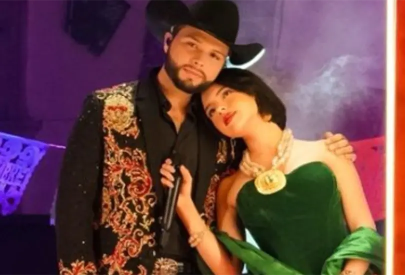 Aunque algunos internautas criticaron la reacción de Ángela Aguilar, otros aseguraron que se trata de una relación normal de hermanos. Aunque algunos internautas criticaron la reacción de Ángela Aguilar, otros aseguraron que se trata de una relación normal de hermanos.
