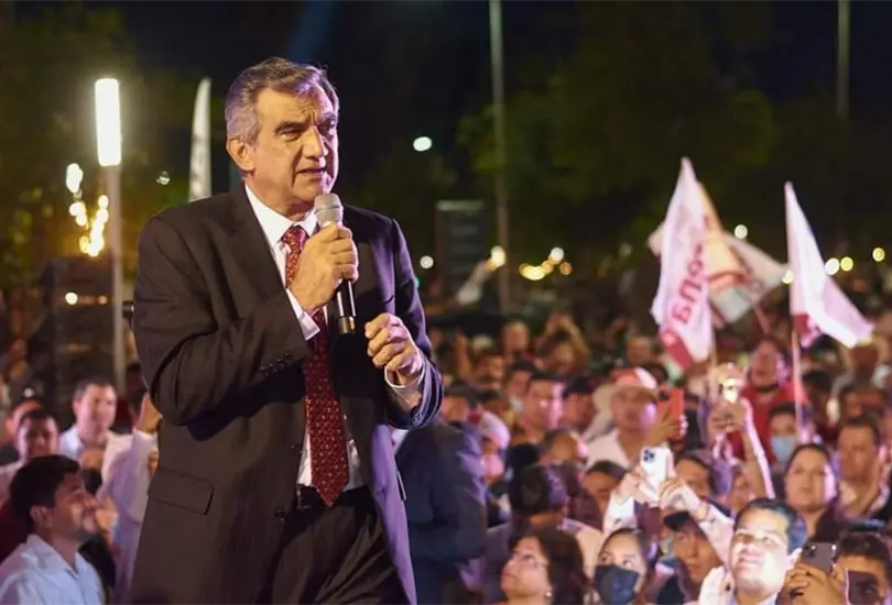 Am&eacute;rico Villarreal realiz&oacute; un mitin despu&eacute;s del debate.