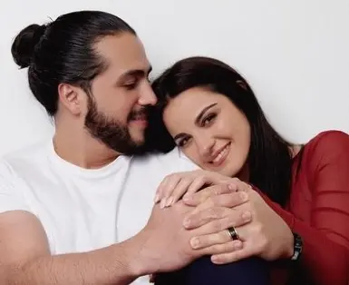 ¡Que siempre no!: Maite Perroni desmiente supuesto embarazo con Andrés Tovar