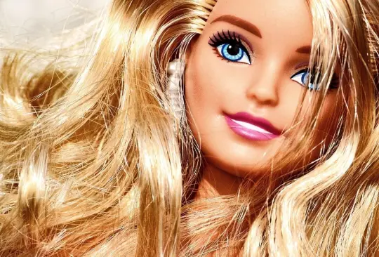 La muñeca Barbie tiene más de 60 años.