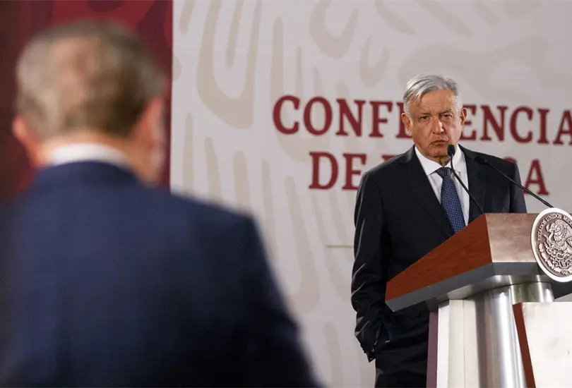 Ricardo Rocha en una conferencia de prensa mañanera de AMLO. Ricardo Rocha en una conferencia de prensa mañanera de AMLO.