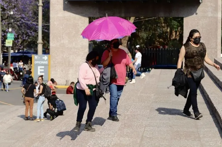La Ciudad de México registra altas temperaturas. Foto: Edgar Negrete (Cuartoscuro).