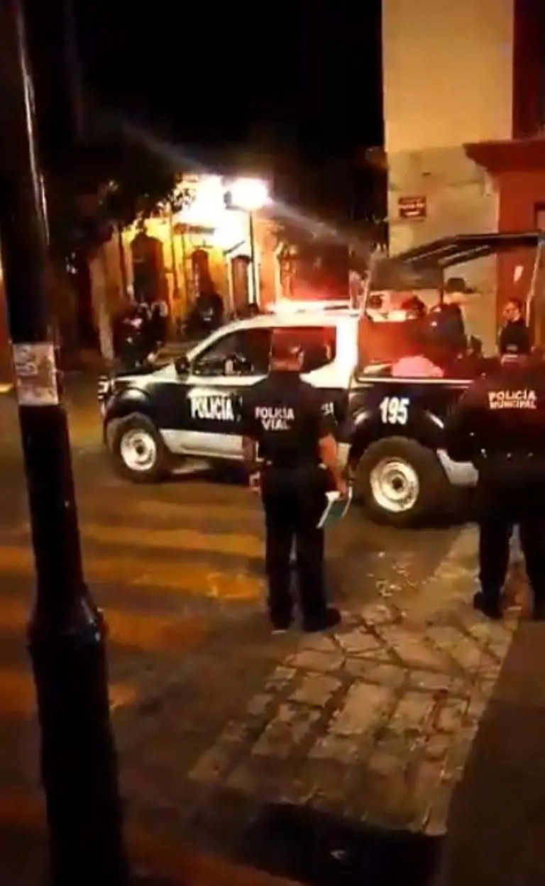 Internautas criticaron la forma en que se detuvo a los menores de edad. Sin embargo, personas también aseguraron que podrían ser víctimas de explotación laboral. FOTO: Tomada de video