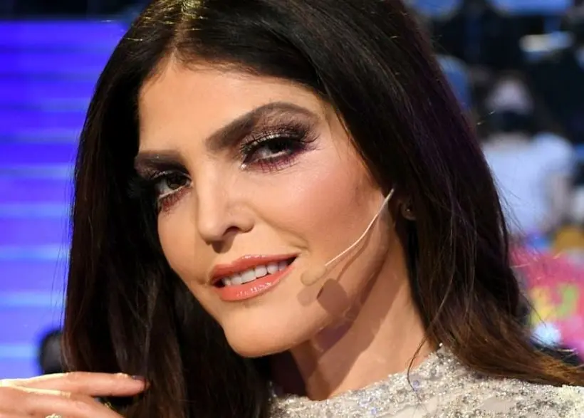 La cantante de "Bandido" fue elegida como una de las jueces del concurso de canto.