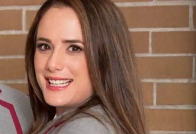 En "Un sue&ntilde;o de amor", Betty Monroe dio vida a la ejemplar profesora Esperanza.