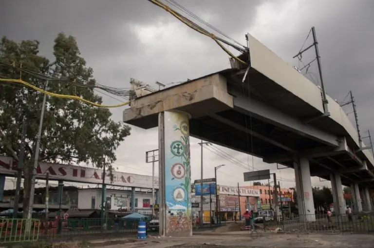 Obras de reconstrucción en la Línea 12 del Metro. Foto: Cuartoscuro.