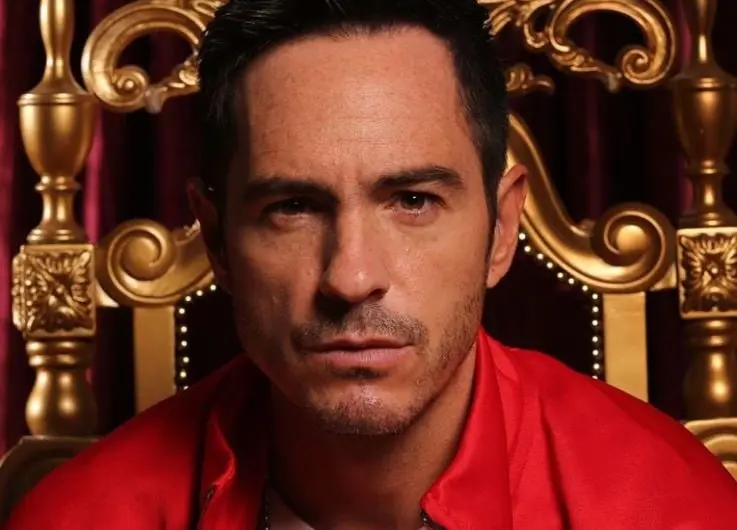 Mauricio Ochmann | Roberto Casas 